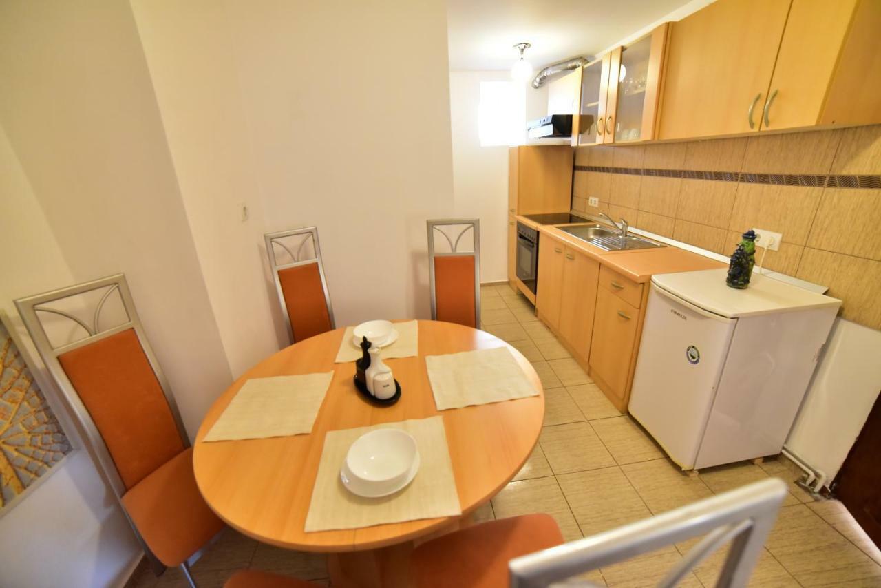 Flh - Emma Apartment Sibiu Extérieur photo